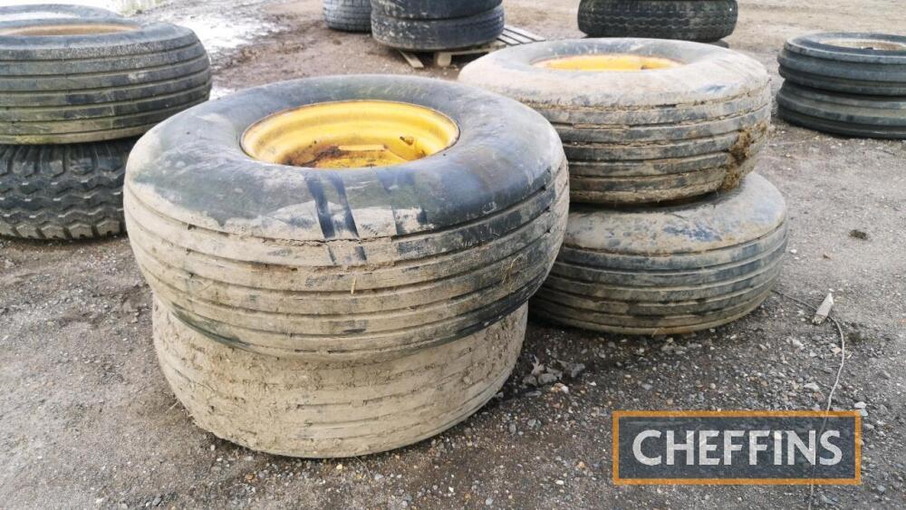 No Stud Trailer Wheels Tyres Flotation Pattern