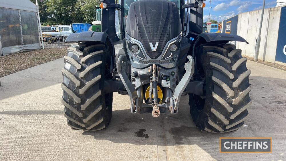 Valtra T Versu Smart Touch K Tractor C W Front Cab