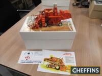 1:32 scale Chestnut Miniatures 1963 Allis Chalmers Gleaner Model A combine harvester, Limited Edition No. 104/500 (damaged)