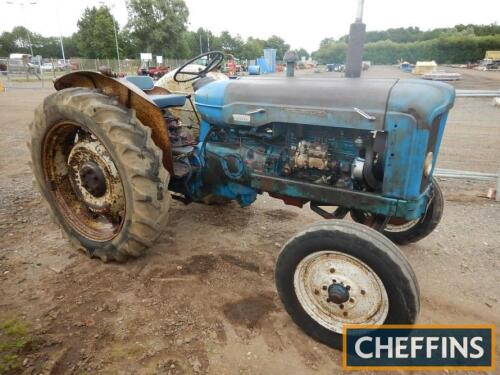 1963 FORDSON Super Major 4cyl diesel TRACTOR Reg. No. 319 DNG Serial No. C966645 Stated to be in lovely original condition with good wings and nose cone. Fitted with front wheel weights, new seat, starting and running well. Offered with V5C