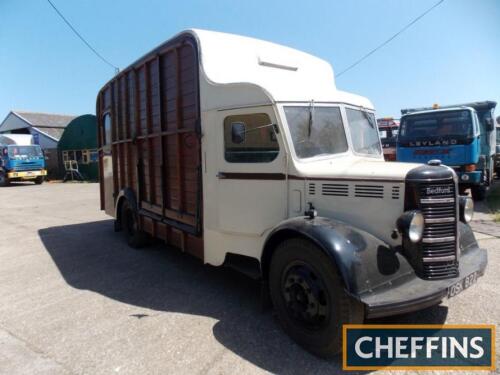 1949 Bedford O-Type horsebox Reg. No. OSK 822 Chassis No. OLA296126 Fitted with a very stylish Vincent body, this side and rear loading box is powered by a Bedford 6cylinder petrol engine. Formerly registered EDP 12 a letter from a previous owner covers