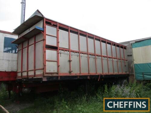 24ft single axle flat bed trailer with cattle transport box