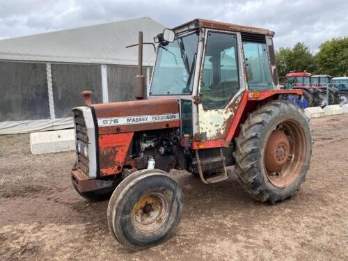 Massey Ferguson 675 Tractor c/w 3 stick gearbox, recent new hydraulic pump and clutch