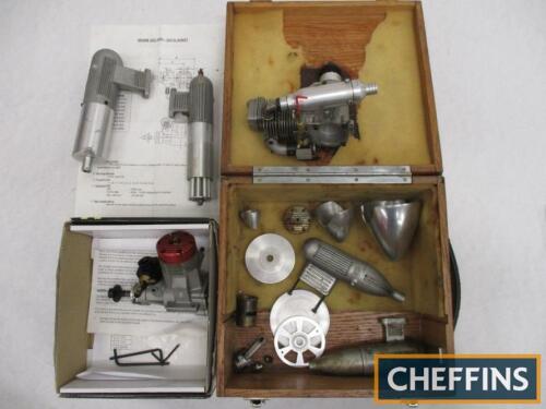 SC65 4-stroke model aircraft engine, together with Irvine Q72 (boxed) and various associated spares