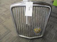 Wolseley chrome grille c/w period AA badge