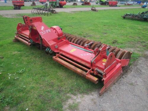 Kverneland Power Harrow