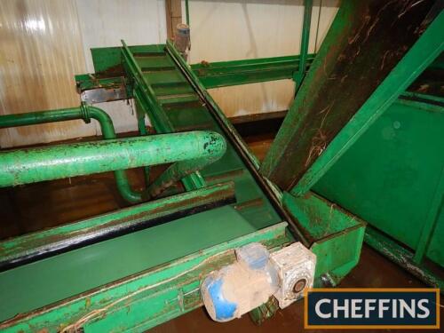 Haith cleated free standing incline elevator, 450mm x 2.9m