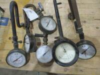 Pressure gauges (6)