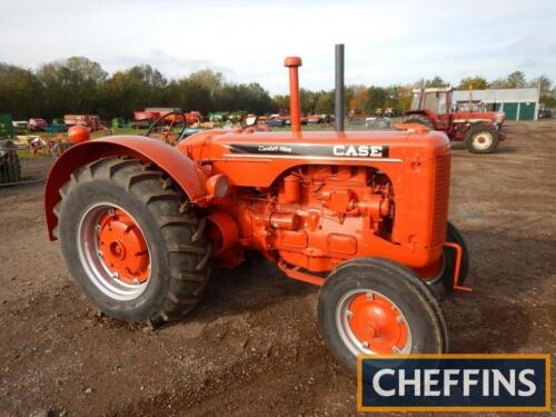 CASE LA Comfort King petrol/paraffin TRACTOR Stated to be an earlier restoration fitted with new tyres, electric start and lights