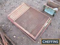 Massey Harris 780 combine sieves (3)