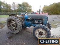 1964 FORDSON Super Major 4wd 4cylinder diesel TRACTOR Reported by the vendor to be in good working order and in very good original condition