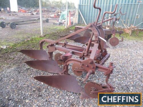 International 3furrow plough, complete with depth wheel