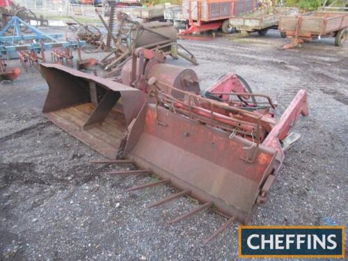 Massey Ferguson 40 power loader, complete with fork, large and small buckets and grill guard