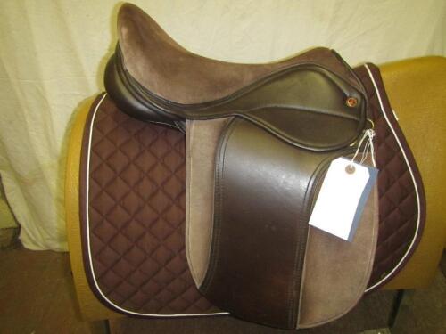 Saddle company genoa show saddle 16 1/2in xwide brown