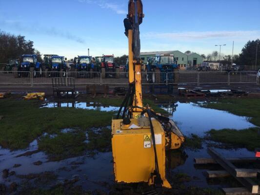 2001 Bomford B508 Linkage Mounted Hedgecutter c/w cable controls