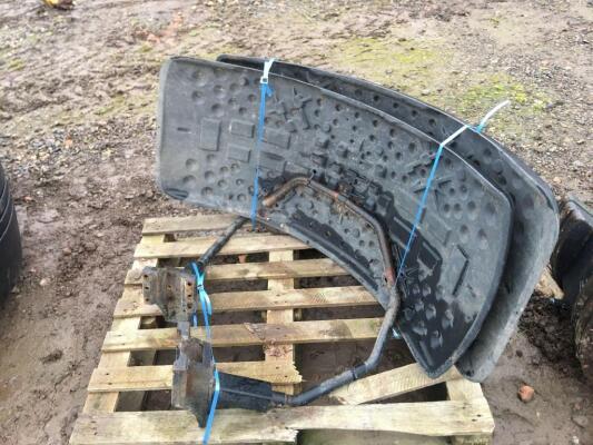 Set of Tractor Mudguards