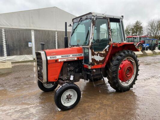 Massey Ferguson 690 2wd Tractor c/w 4 bolt pump, long pto, square back axle, no V5 Reg. No. C806 KFW