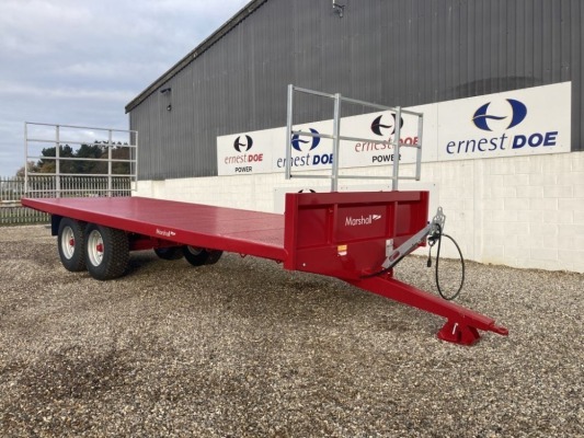 **PLEASE NOTE TYRE DESCRIPTION CHANGE** 2020 MARSHALL TRAILERS BC25 12T BALE TRAILER NEW & UNUSED, REAR TOOLBOX HARVEST LADDERS WALKING AXLES, 8 STUD 400/60 R22.5TYRES, HYDRAULIC BRAKES -(SERIAL NO 107122) (11173599) (MANUFACTURERS WARRANTY APPLIES)