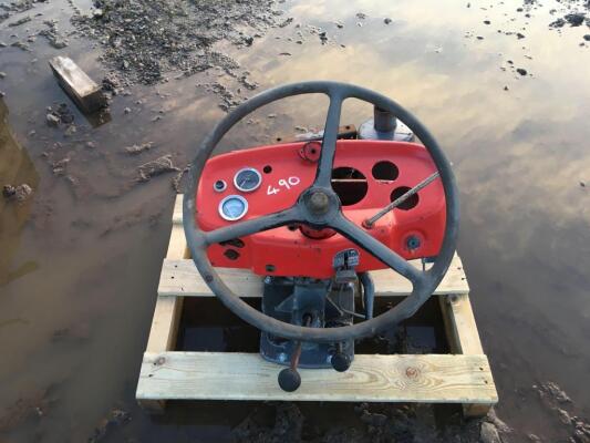 Massey Ferguson 135 Steering Box & Dashboard