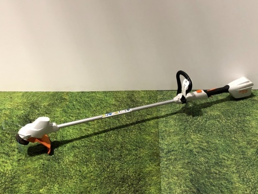 2019 STIHL FSA56 CORDLESS STRIMMER SHELL ONLY USED SH-4522-011-5700 436433181 NO WARRANTY