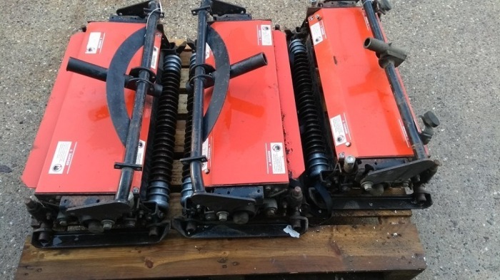 JACOBSEN USED SET OF 3 7 - KNIFE CUTTING UNITS, GROOVED FRONT ROLLERS,SMOOTH REAR ROLLERS