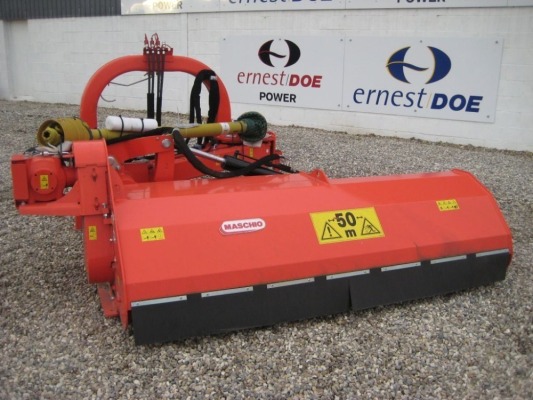 2020 MASCHIO GIRAFFONA 230 FLAIL MOWER NEW & UNUSED R/H OFFSET, SMALL AMOUNT OF PAINT DAMAGE ON FRONT. - (SERIAL NO KM91D0435) (11174391) (MANUFACTURERS WARRANTY APPLIES)