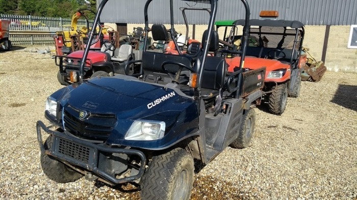 2013 CUSHMAN 1600 UTILITY DIESEL 22 HP 3 CYLINDER WATER COOLED DIESEL ENGINE, CVT TRANSMISSION, SELECTABLE 2/4 WHEEL DRIVE, INDEPENDENT FRONT AND REAR SUSPENSION, 3 PERSON BENCH SEAT, ROPS FRAME, 726 KG CAPACITY. ISSUE WITH FORWARD REVERSE GEARBO