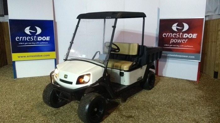 2015 CUSHMAN 1200X UTILITY E 48 VOLT 400 AMP PRECISION DRIVE SYSTEM, DASH MOUNTED FORWARD NEUTRAL REVERSE SWITCH, ANTI-ROLL BACK WALKAWAY BRAKING, BENCH SEAT FOR TWO, LEAF SPRINGS, REAR BOX, CANOPY AND WINDSCREEN. 11179723
