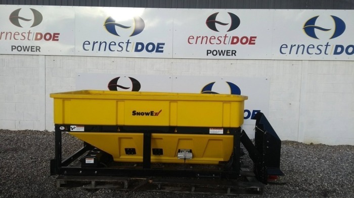 2016 WESSEX SNOWEX 9300 SALT SPREADER SKID MOUNTED 2,300 L CAPACITY HEAVY DUTY POLY HOPPER, METAL FRAME CAN BE MOUNTED ONTO TRUCK TRAILER ETC, FULL LENGTH AUGER, WITH DEMOUNTABLE SPINNING DISC, VARIABLE SPREAD WIDTH 1.5M TO 10M. VERY LITTLE USE.