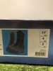 HUSQVARNA 544211937 NEW BOOTS SIZE 37/4 HV-CL544211937 NO WARRANTY NEW BOXED (NO RESERVE)