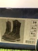 HUSQVARNA 554211936 NEW BOOTS SIZE 36/3.5 HV-CL544211936 NO WARRANTY NEW BOXED (NO RESERVE)