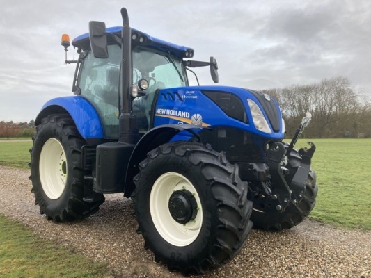 2019 NEW HOLLAND T7.210PCSW EX HIRE TRACTOR POWER COMMAND 19 X 6 50 KPH, 480/70R28 & 580/70R38, EXHAUST BRAKE, ELEC PARK LOCK, FRONT LINKAGE CONNECTED TO MMV, 110 L/MIN HYD PUMP, 4 ELEC REAR REMOTES, ELEC JOYSTICK, 1MMV, LOW PRESSURE RETURN, 540/540E/100
