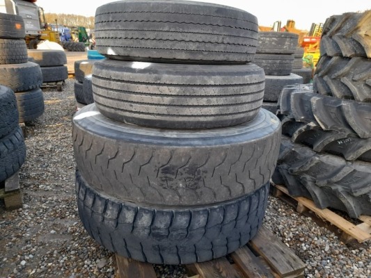 1 X LOT OF MIXED WHEELS & TYRES 1 X 215/75 R17.5 & 1 X 265/70 R19.5 & 2 X 13.6 R22.5 (1-23) (NO RESERVE)