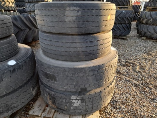 1 X LOT OF MIXED WHEELS & TYRES 2 X 285/70 R19.5 & 2 X 315/80 R22.5 (1-24) (NO RESERVE)