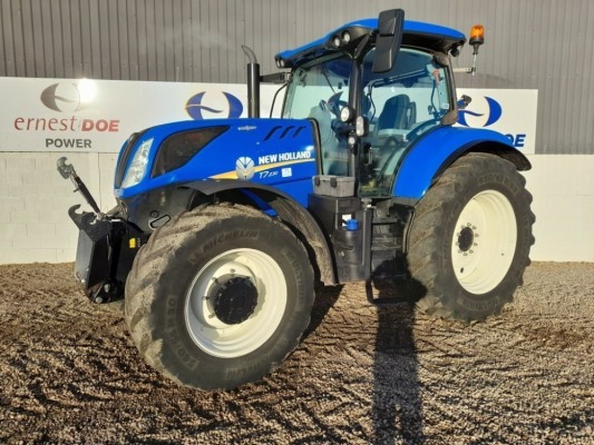 2018 NEW HOLLAND T7.230AC 4WD TRACTOR, 50K AUTO COMMAND TRANSMISSION, 1660 HOURS, FRONT LINKAGE, CAB & FRONT SUSPENSION, AIR BRAKES, EXHAUST BRAKES, 540E/1000 PTO, 4 X ELECTRIC SPOOLS, ISOBUS, HYDRAULIC TOP LINK, LED LIGHTS, ELECTRIC MIRRORS, DYNAMIC CONT