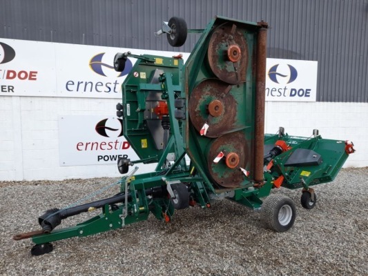 2018 WESSEX CRX500 TRAILED ROTARY MOWER COMBINATION MOWER, TRAILED 3 DECK ROTARY ON HIGHWAY CHASSIS, 5 M MAX WIDTH OF CUT, MIN HP REQUIRED 45, DECKS HAVE CASTOR WHEELS ON THE FRONT, ROLLERS ON THE REAR, HEIGHT OF CUT 10mm TO 110mm. 180040 B