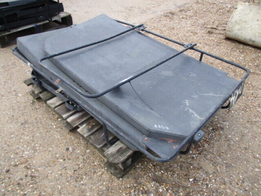 CABCARE CAB VANDAL GUARDS C/W CRADLE TO FIT HYUNDAI R80CR-9 MIDI EXCAVATOR