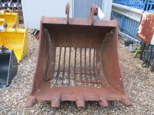 RIDDLE BUCKET TO SUIT 20T SIZE EXCAVATOR