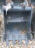 HYUNDAI DIGGING BUCKET TO FIT HYUNDAI R25Z-9/R25Z-9AK/R27Z-9/R30Z-9AK 35MM PIN DIAMETER (NO RESERVE)