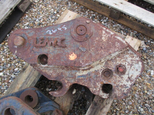 LEMAC HYDRAULIC QUICK HITCH 45MM PIN DIAMETER - SPARES OR REPAIRS ONLY (NO RESERVE)
