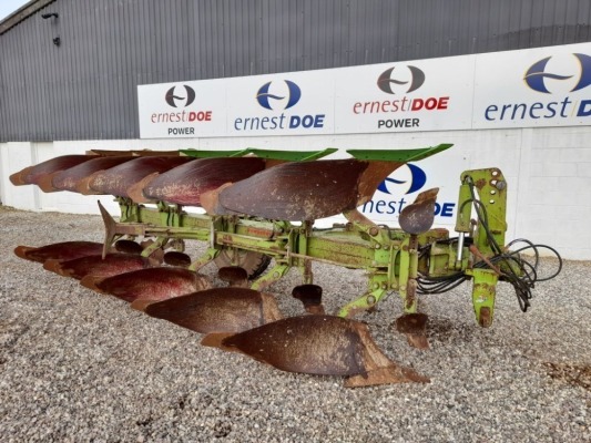 2003 DOWDESWELL DF140MA SERIES PLOUGH, 5 FURROWS, SKIMMERS, 1 X DISC, 320/80-15.3 DEPTH TRANSPORT WHEEL, HYDRAULIC FRONT FURROW, PRESS ARM, CAT 3 LINKAGE, SOME SPARES, 1 X DISC MISSING, PAINT POOR, SURFACE RUST, WELDING TO FROG PROTECTORS, WELD REPAIRS TO