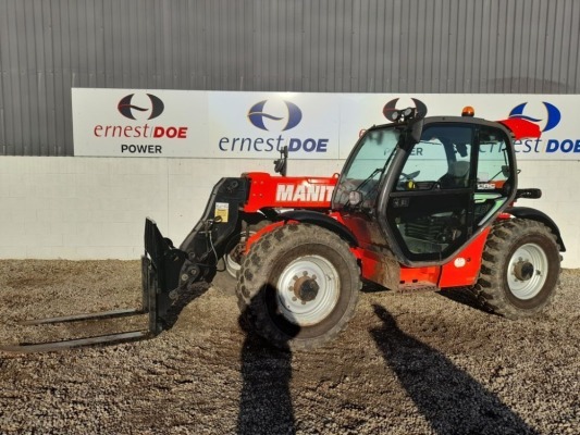 2014 MANITOU MLT735T-120LSU TELEHANDLER, POWERSHIFT TRANSMISSION, 7955 HOURS, DEUTZ ENGINE, COMFORT RIDE CONTROL, BOOM SUSPENSION, MANITOU HEADSTOCK, PALLET FORKS, REAR PICK UP HITCH, MECHANICAL SEAT, AIR CON, REVERSE FAN, 460/70 R24 INDUSTRIAL TYRES, PAL