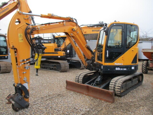 2018 HYUNDAI R60CR-9A RUBBER TRACKS, DOZER BLADE, LONG ARM, BREAKER PIPING, BOOM & ARM VALVES, AIR CON, HYD QUICK HITCH, FLASHING BEACON, IMMOBILISER, HOURS 1146. (TBA)