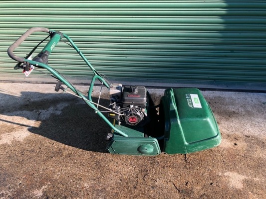   ATCO  BALMORAL  14" CYLINDER MOWER  UM-MISCA0    NO WARRANTY  