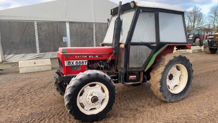 Zetor 6045 Tractor <br/>Reg. No. MBX 888Y <br/>Ser. No. 004471<br/>C/C: 87019310