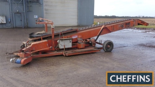 Downs Moonraker telescopic elevator, 600mm wide belt, slewing track, power dolly for moving, remote controller t/w manual controls, 3phase electronics Serial No. 9363 Location: Near Newmarket