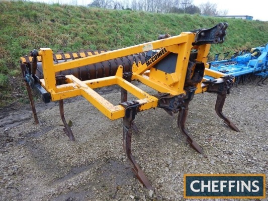 McConnell Shakaerator mounted 7leg cultivator with vibrating box and packer roller, 3m Serial No. 1065647