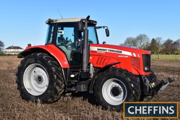 2009 MASSEY FERGUSON 6490 50kph Dyna-6 4wd TRACTOR Fitted with front linkage and PTO, cab suspension and PUH on Michelin 650/65R42 rear and 540/65R30 front wheels and tyres Reg. No. PN09 GDE Serial No. T303037 Hours: 4,623 FDR: 01/04/2009