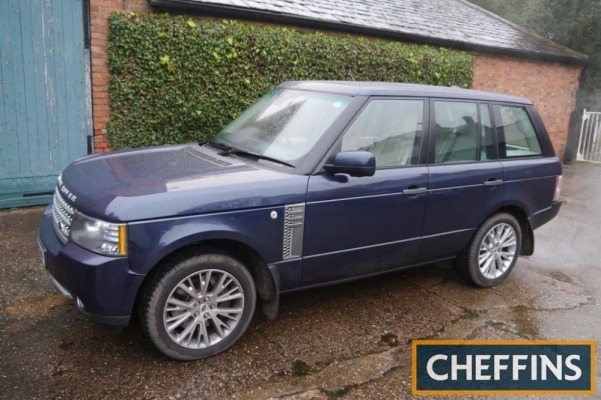 2011 RANGE ROVER Autobiography TDV8 6speed auto CAR V5C available Reg. No. VK11 NBM Serial No. SALLMAMJ3BA353911 Mileage: 64,759 MOT until: 18/3/2022