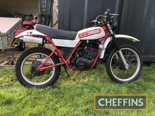 1981 246cc Yamaha DT250MX MOTORCYCLE Reg. No. VLO 991X Frame No. 1R7140364 Engine No. 8J4-020654Described as being in presentable condition but dry stored since 2015, the Yamaha is said to start easily and to run without any undue rattles but re-commissio